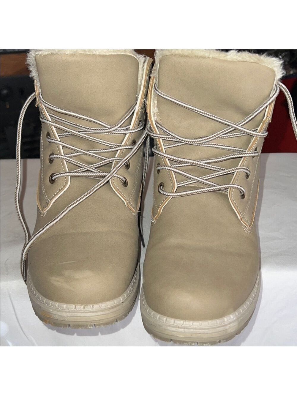 Cozy Women's Beige Lace-Up Winter Boots
